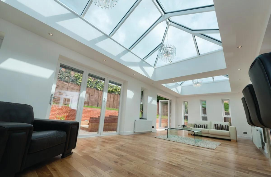 Glass Roof Lanterns: A Practical Guide to Choosing the Right Roof Design